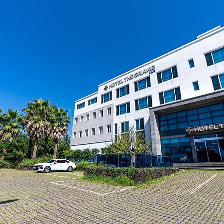 Hotel The Grang Jungmun 西归浦市 外观 照片