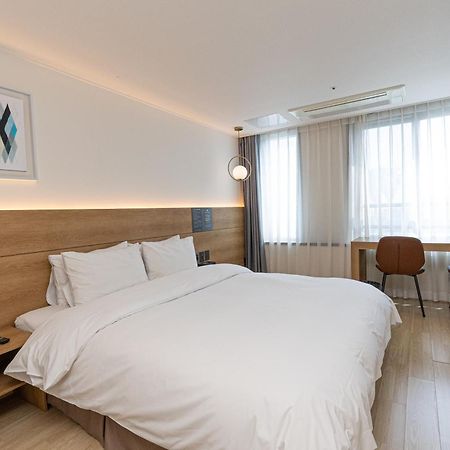 Hotel The Grang Jungmun 西归浦市 外观 照片