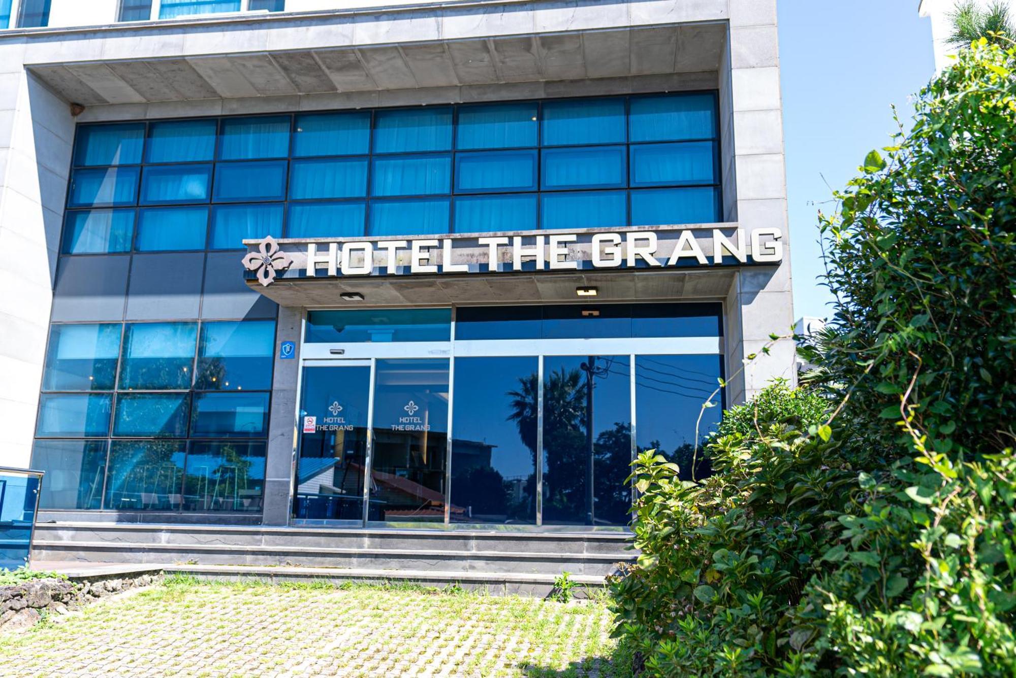 Hotel The Grang Jungmun 西归浦市 外观 照片