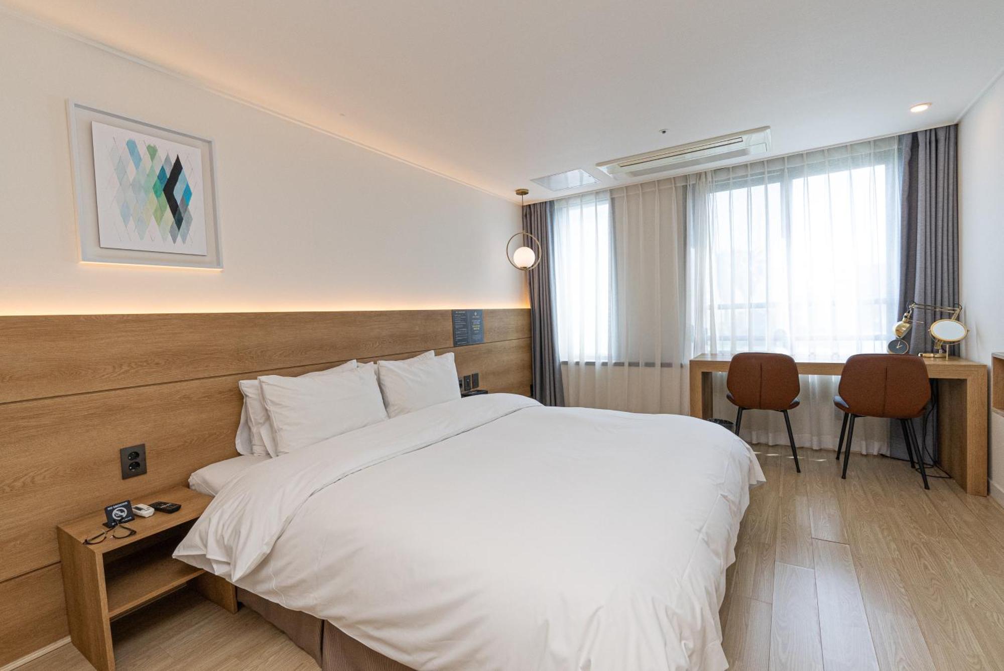 Hotel The Grang Jungmun 西归浦市 外观 照片